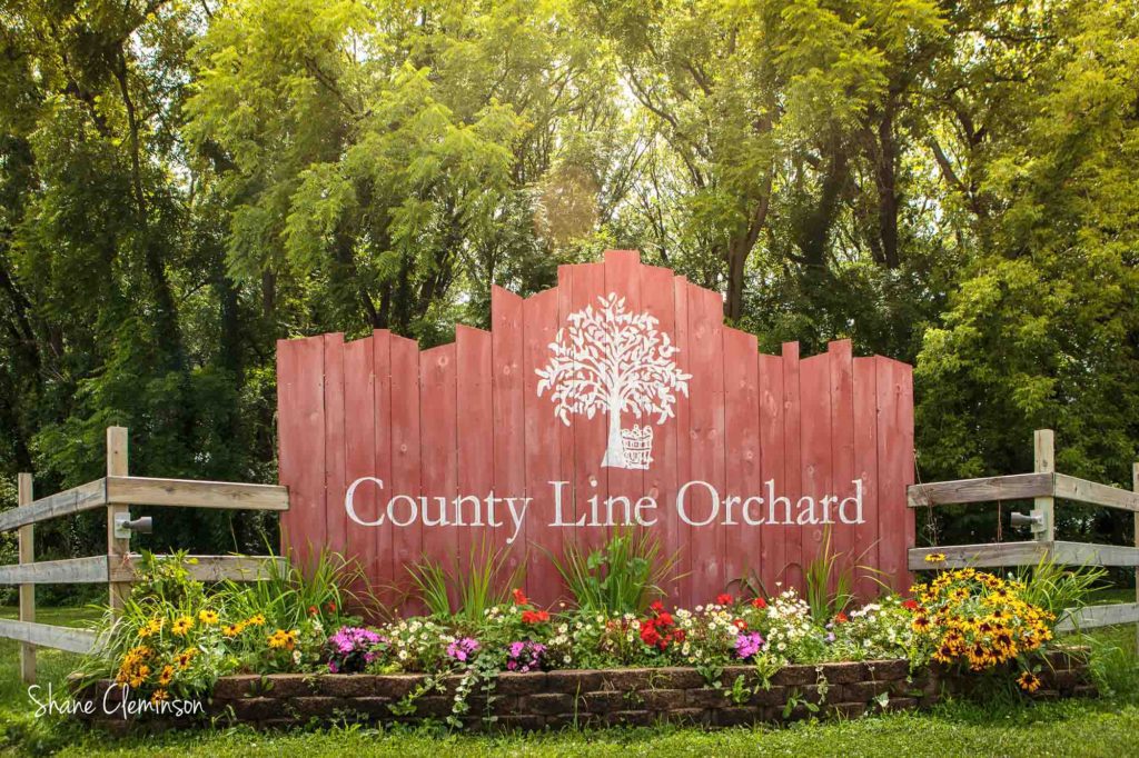 Wedding Venue by Shane Cleminson Photography Munster Indiana County Line Orchard