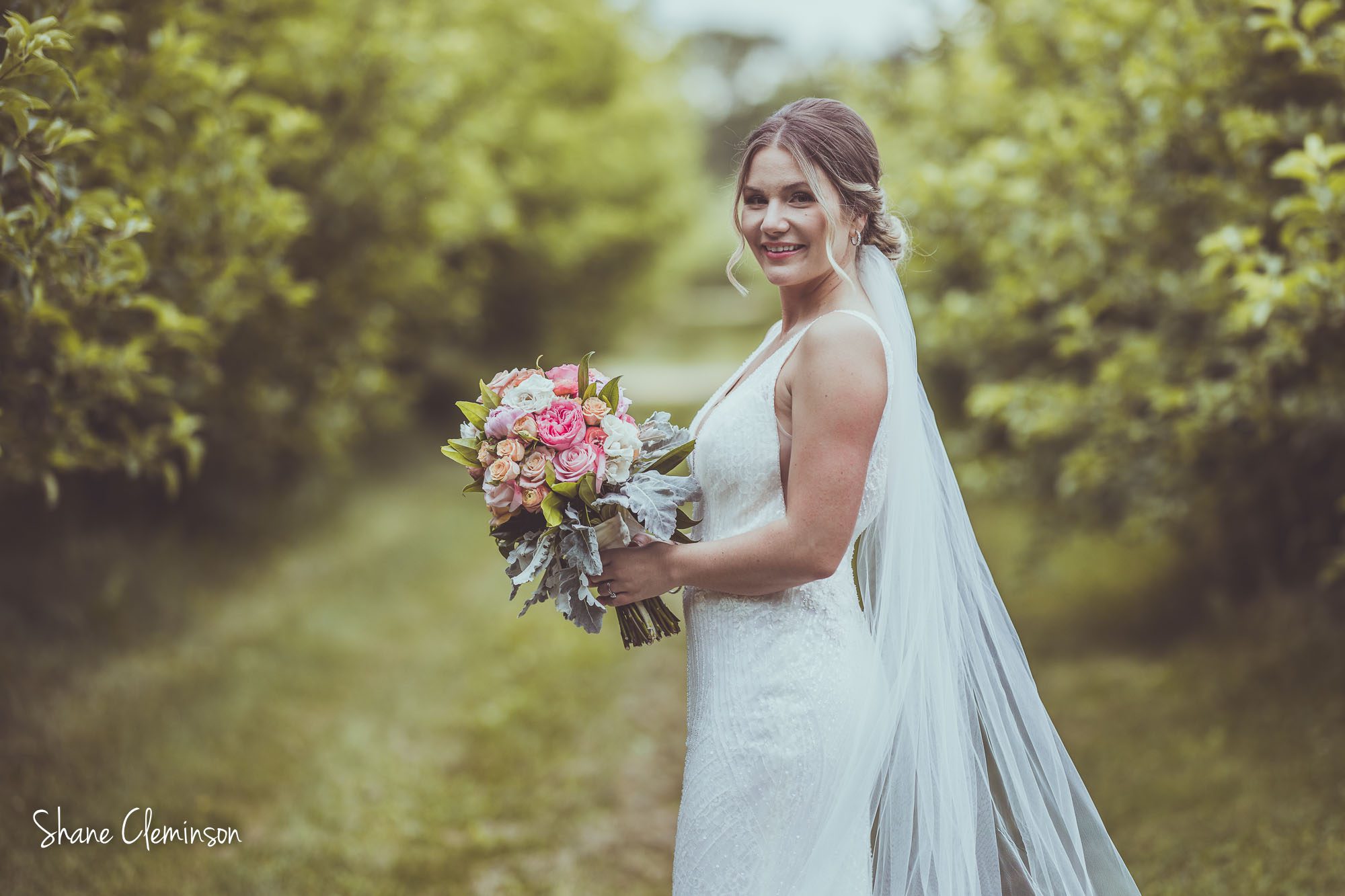 County Line Orchard Indiana Wedding photos by Shane Cleminson